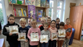Odwiedziny przedszkolaków w Bibliotece Publicznej w Mieroszowie